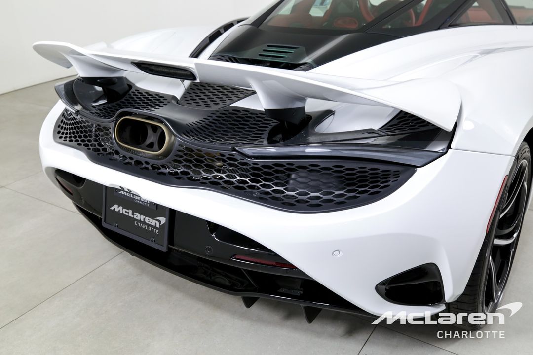 2024 McLaren 750S