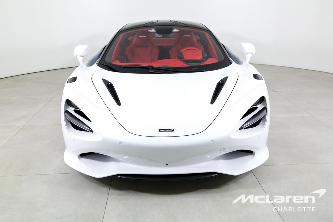 2024 McLaren 750S