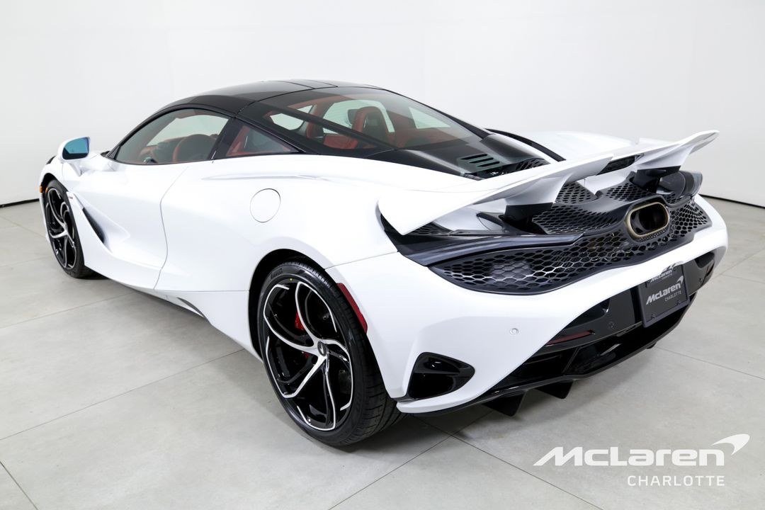 2024 McLaren 750S