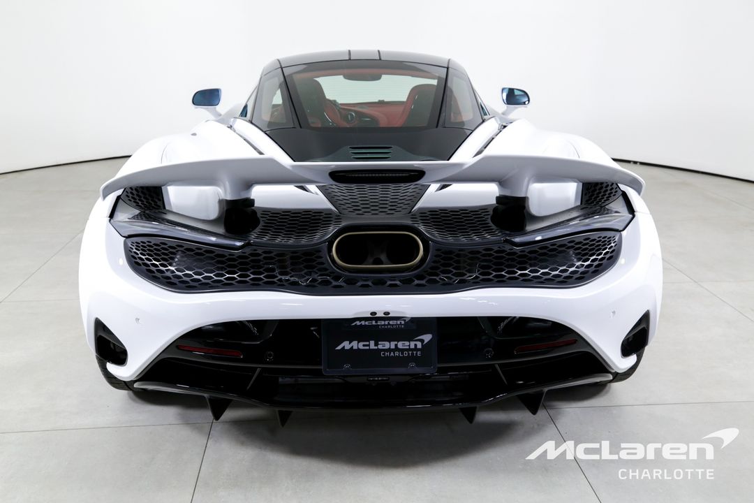 2024 McLaren 750S