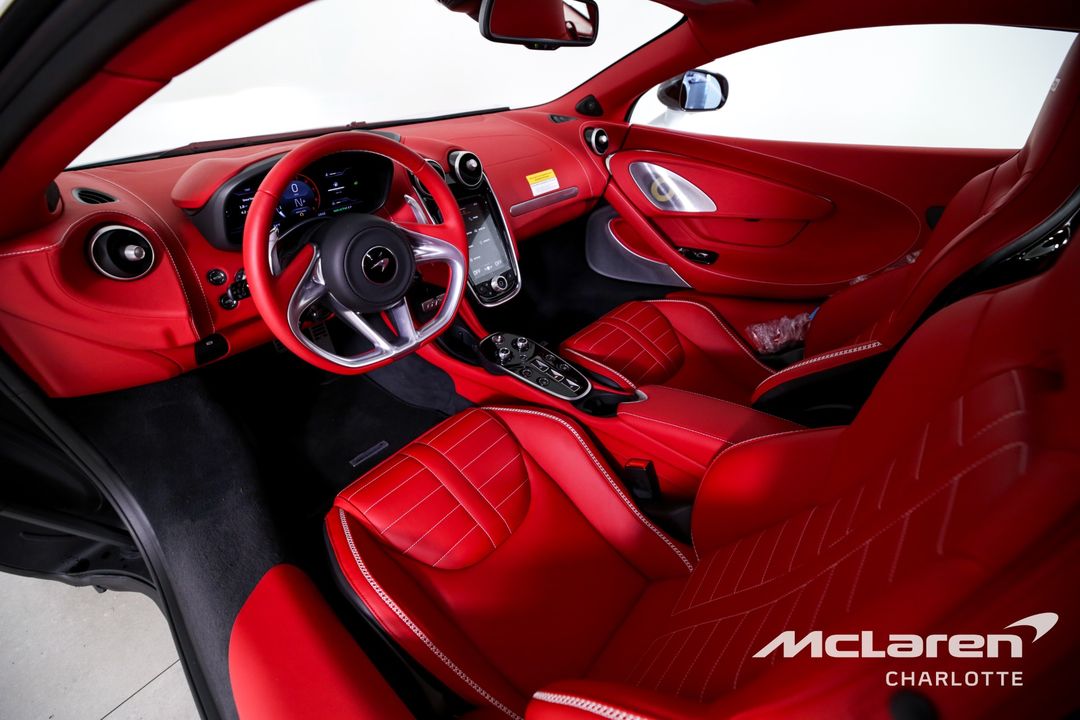 2025 McLaren GTS