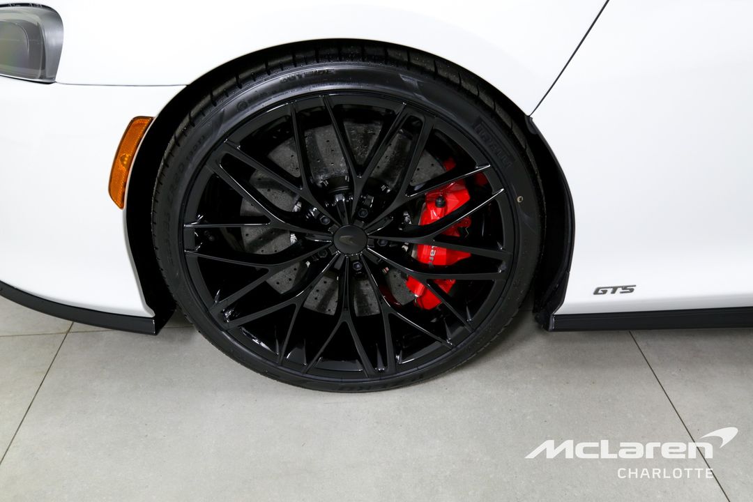 2025 McLaren GTS