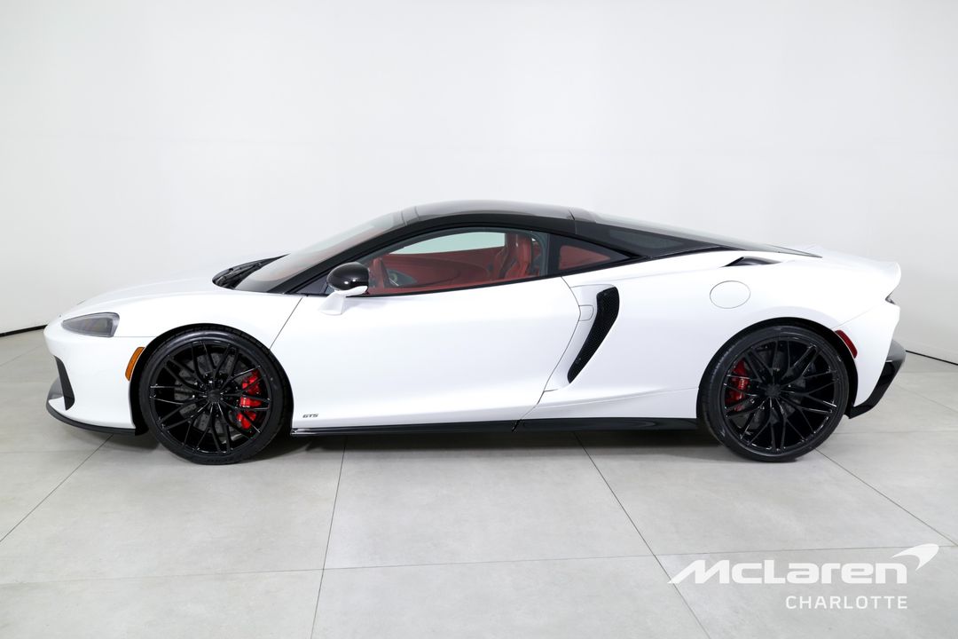 2025 McLaren GTS