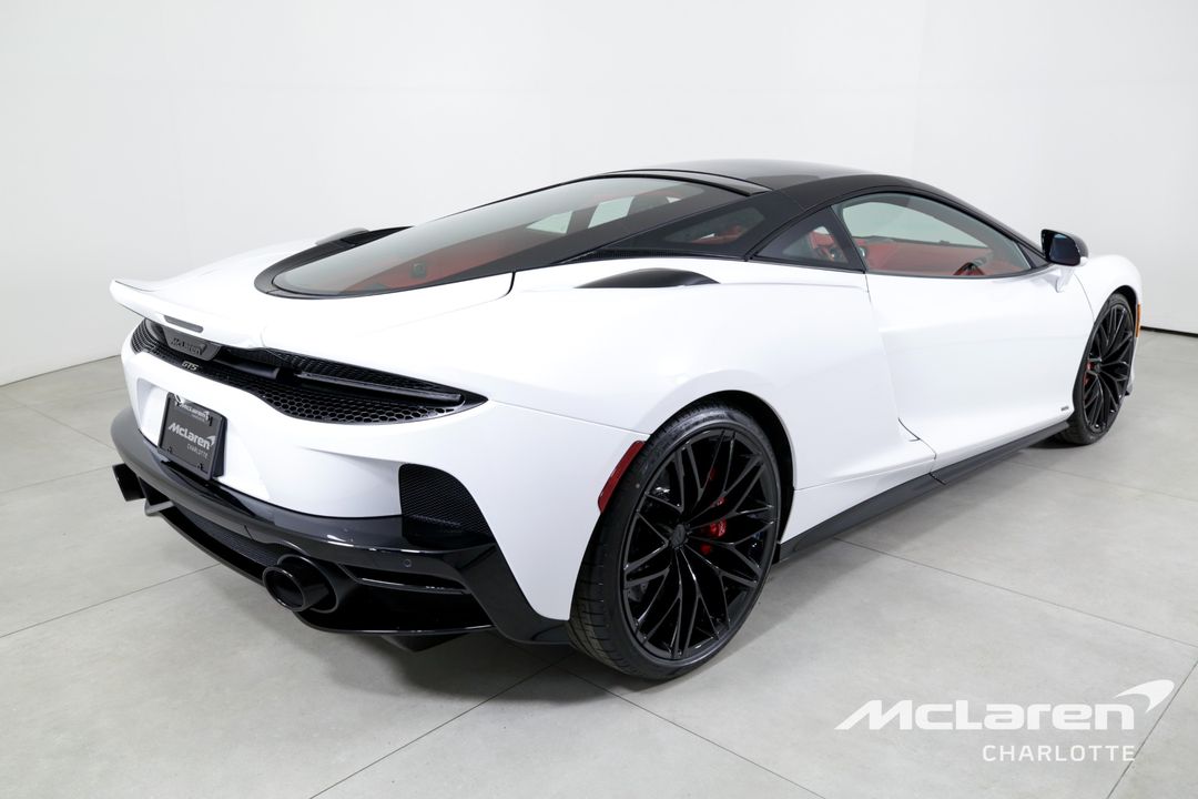 2025 McLaren GTS