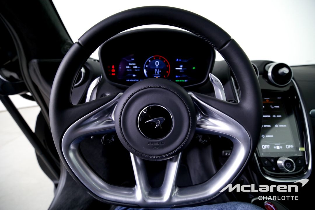 2025 McLaren GTS