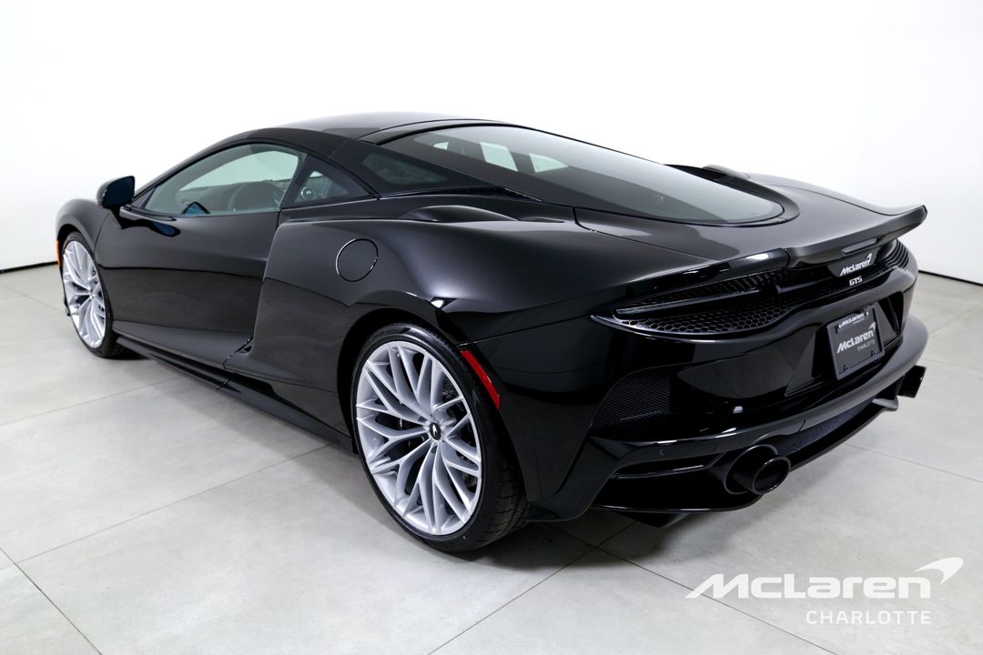 2025 McLaren GTS