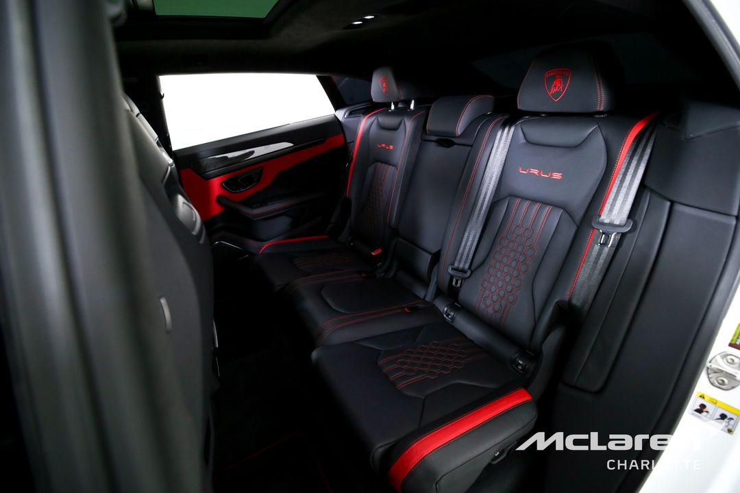 2023 Lamborghini Urus