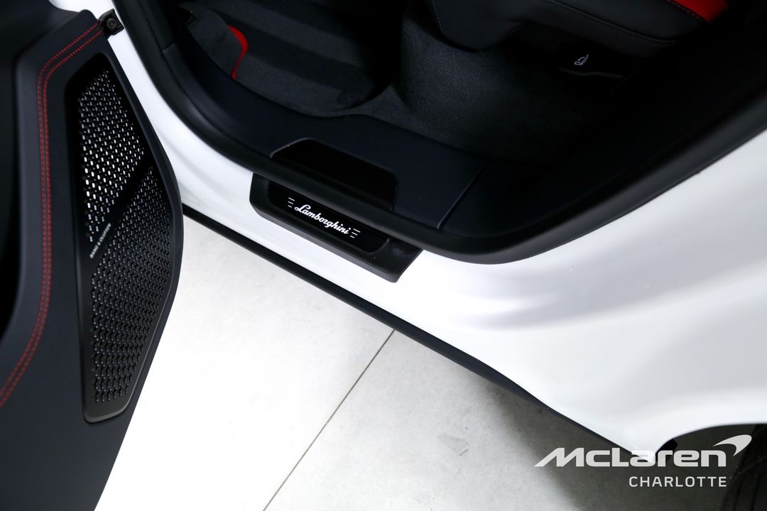 2023 Lamborghini Urus