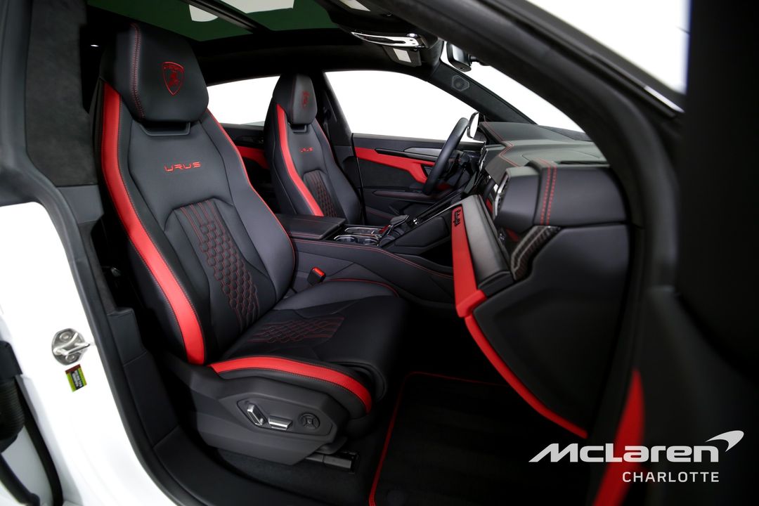 2023 Lamborghini Urus