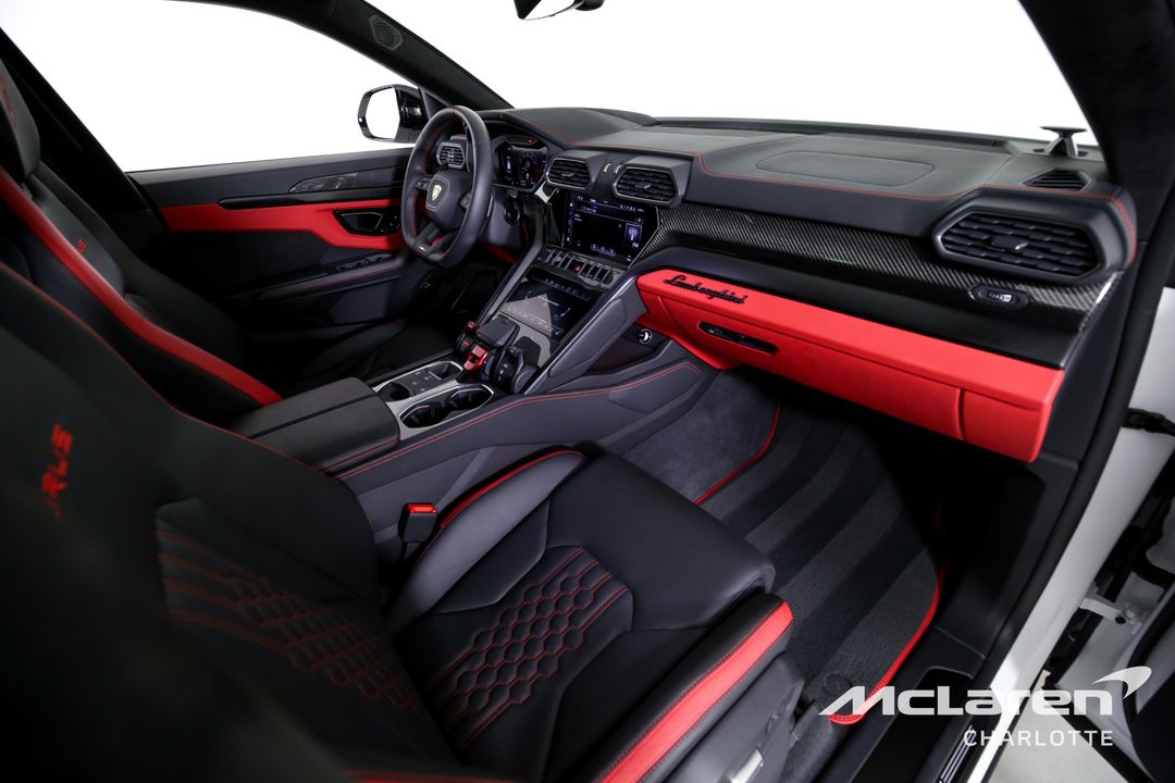 2023 Lamborghini Urus