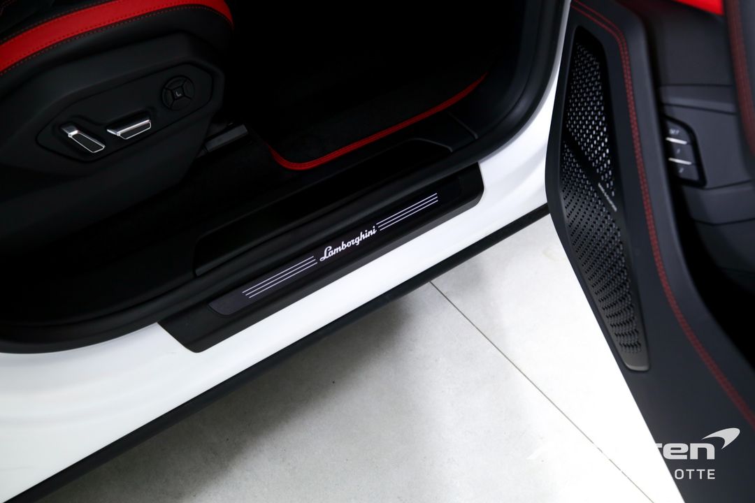 2023 Lamborghini Urus