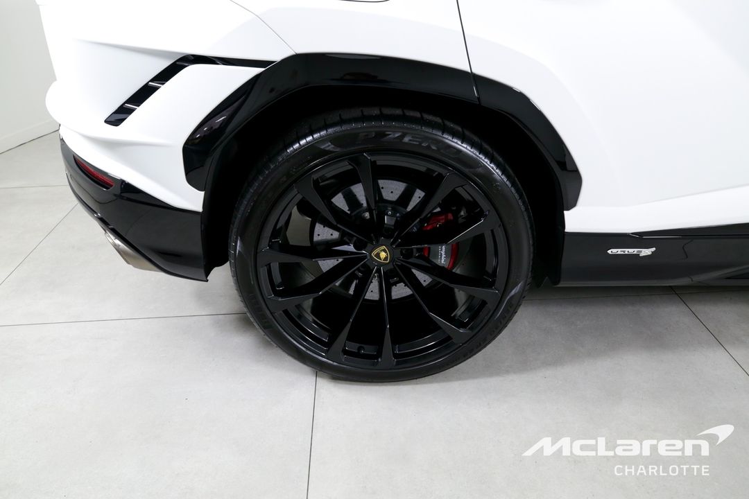 2023 Lamborghini Urus