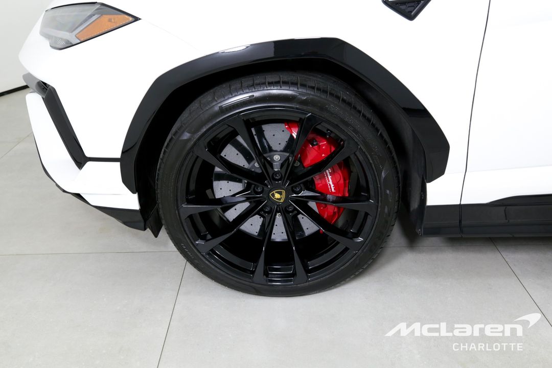 2023 Lamborghini Urus