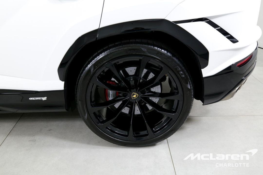 2023 Lamborghini Urus