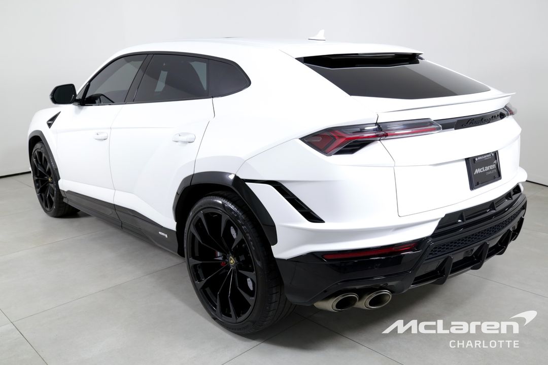 2023 Lamborghini Urus