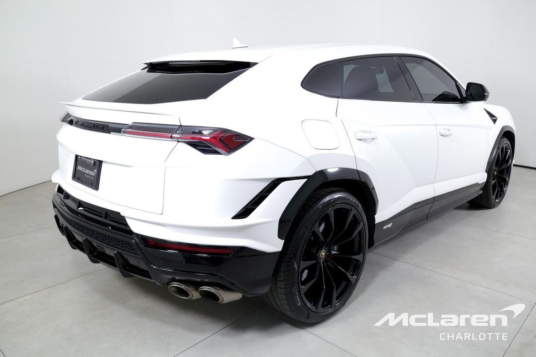 2023 Lamborghini Urus