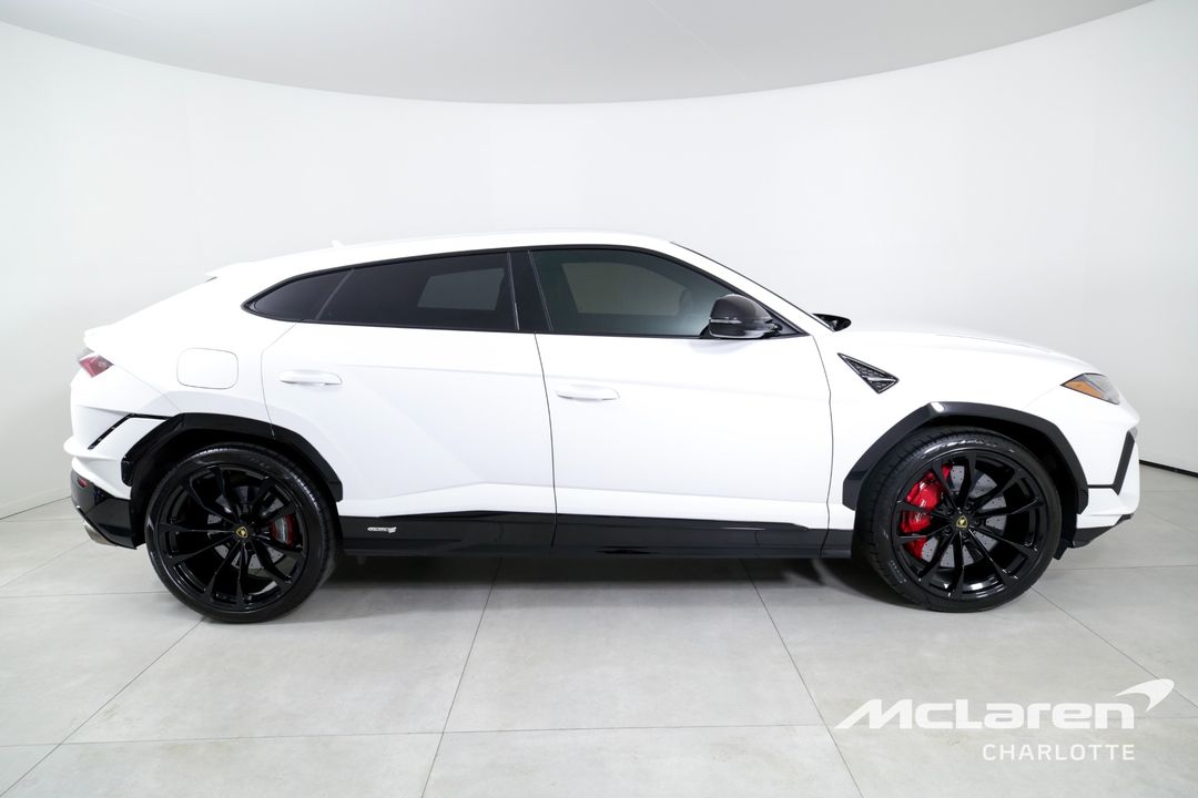 2023 Lamborghini Urus