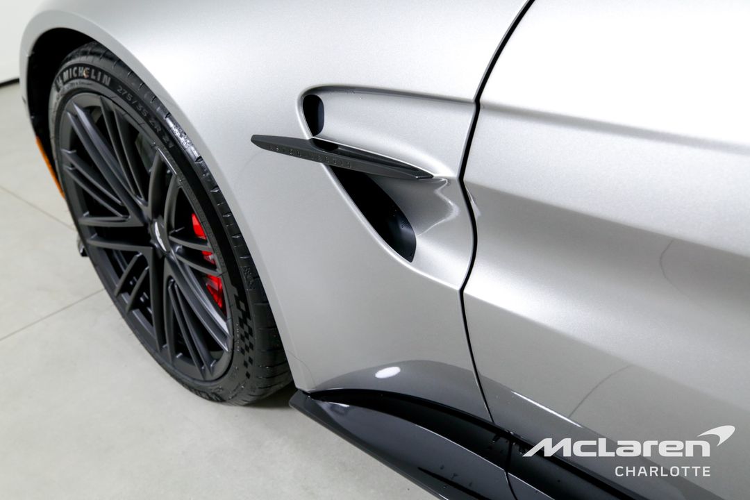 2025 Aston Martin Vantage