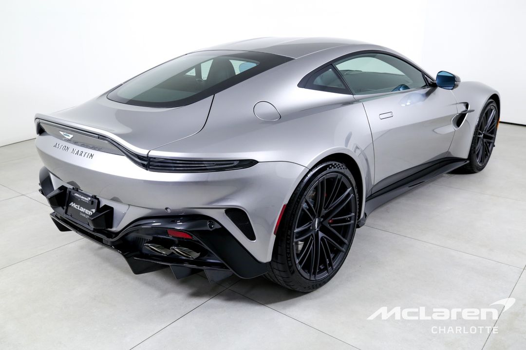 2025 Aston Martin Vantage
