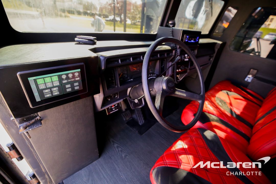 1999 FORD F800