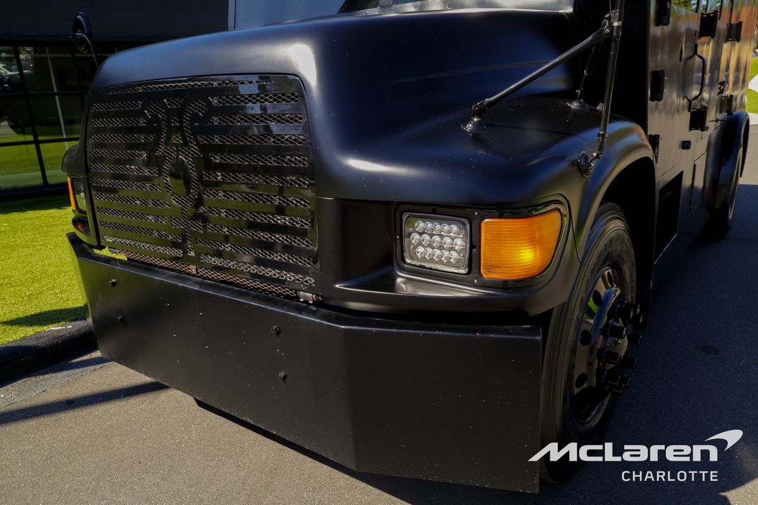 1999 FORD F800
