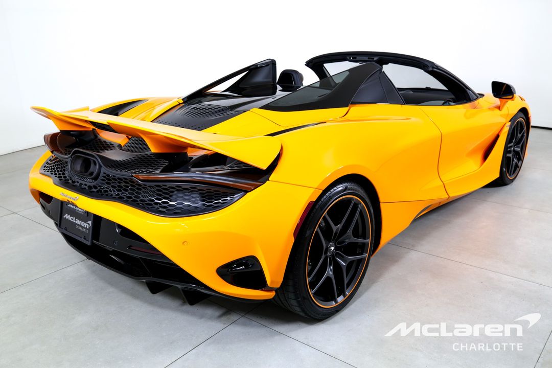 2024 McLaren 750S Spider