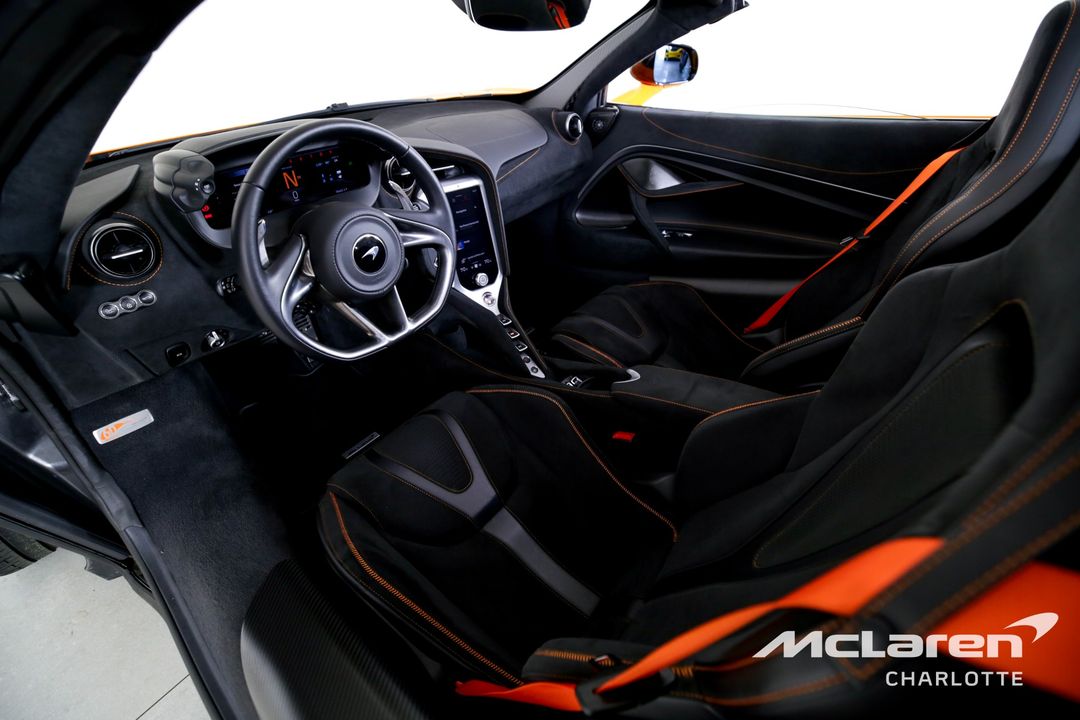 2024 McLaren 750S Spider