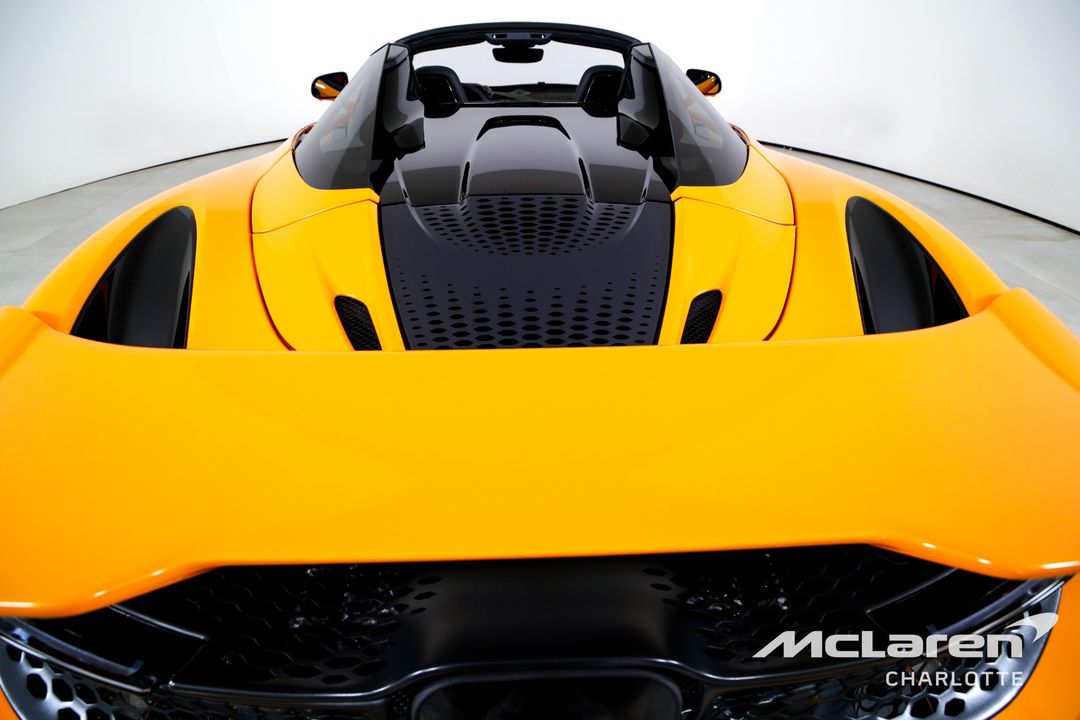 2024 McLaren 750S Spider