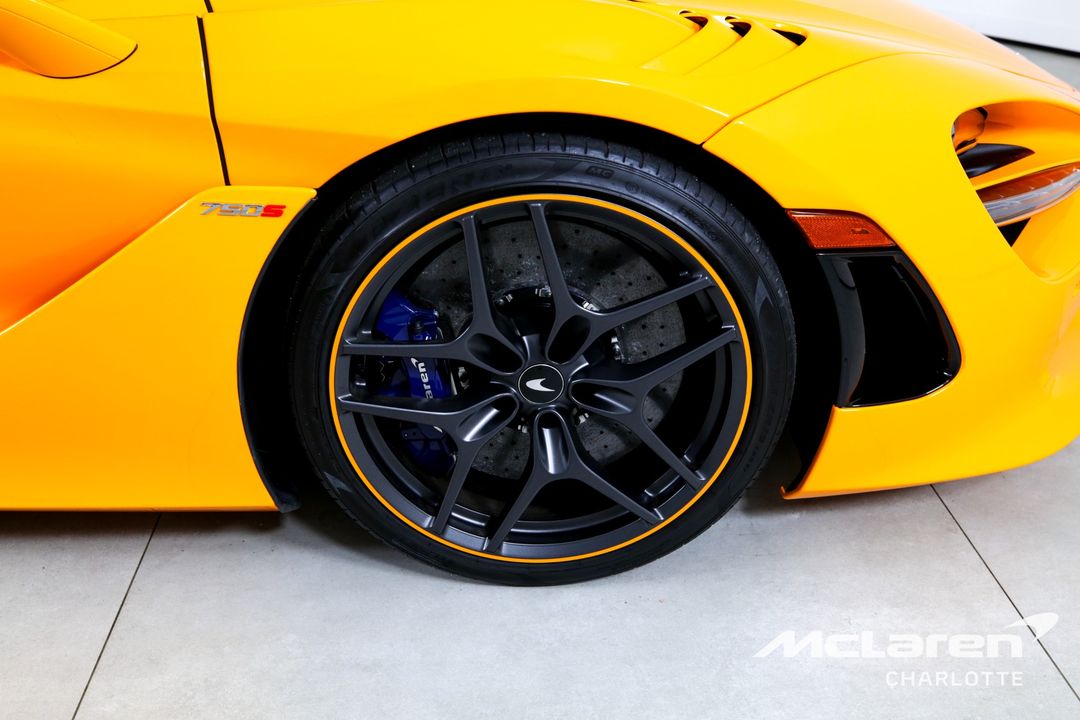 2024 McLaren 750S Spider