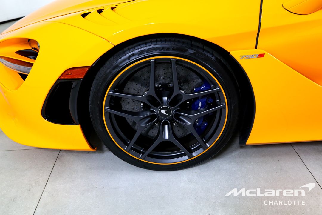 2024 McLaren 750S Spider