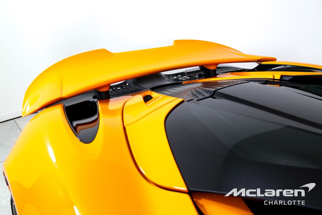 2024 McLaren 750S Spider
