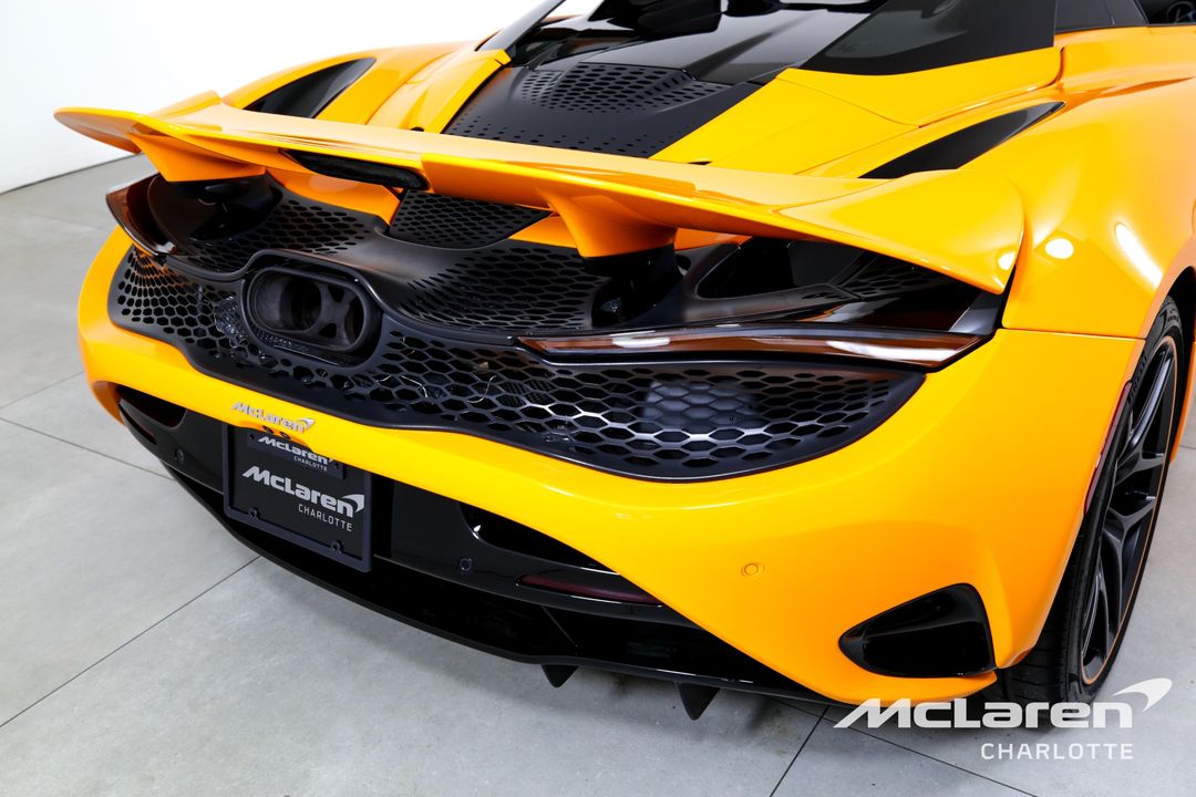 2024 McLaren 750S Spider