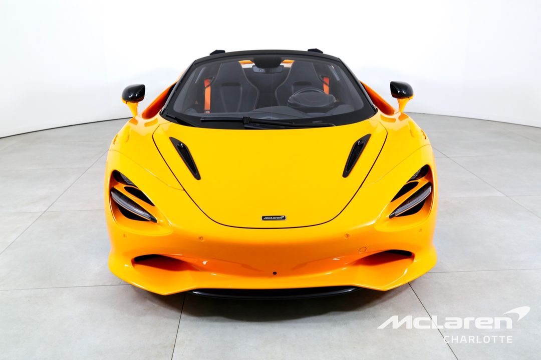 2024 McLaren 750S Spider