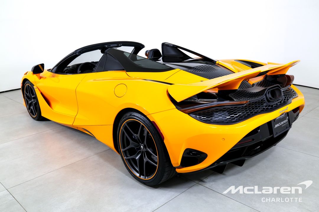 2024 McLaren 750S Spider