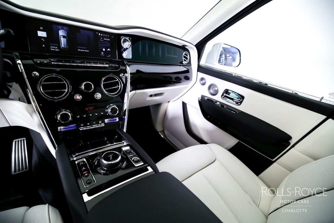 2025 Rolls-Royce Cullinan