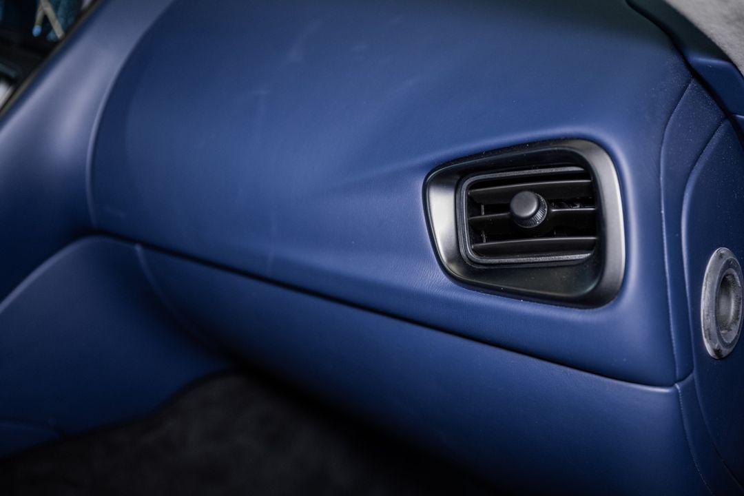 2020 Aston Martin DBS