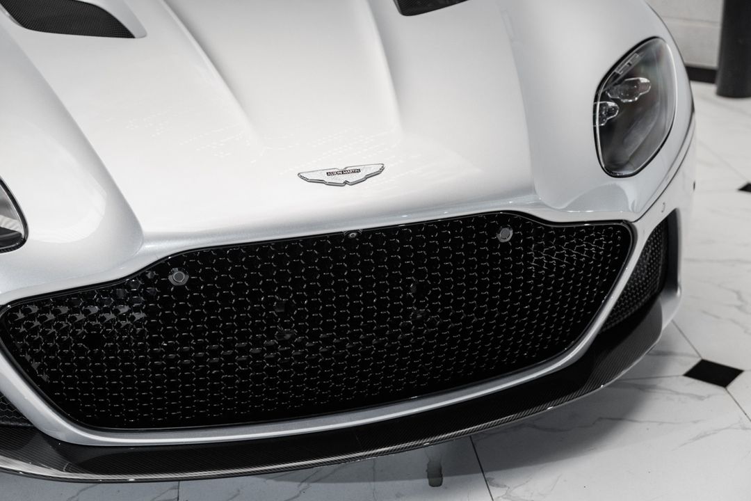 2020 Aston Martin DBS