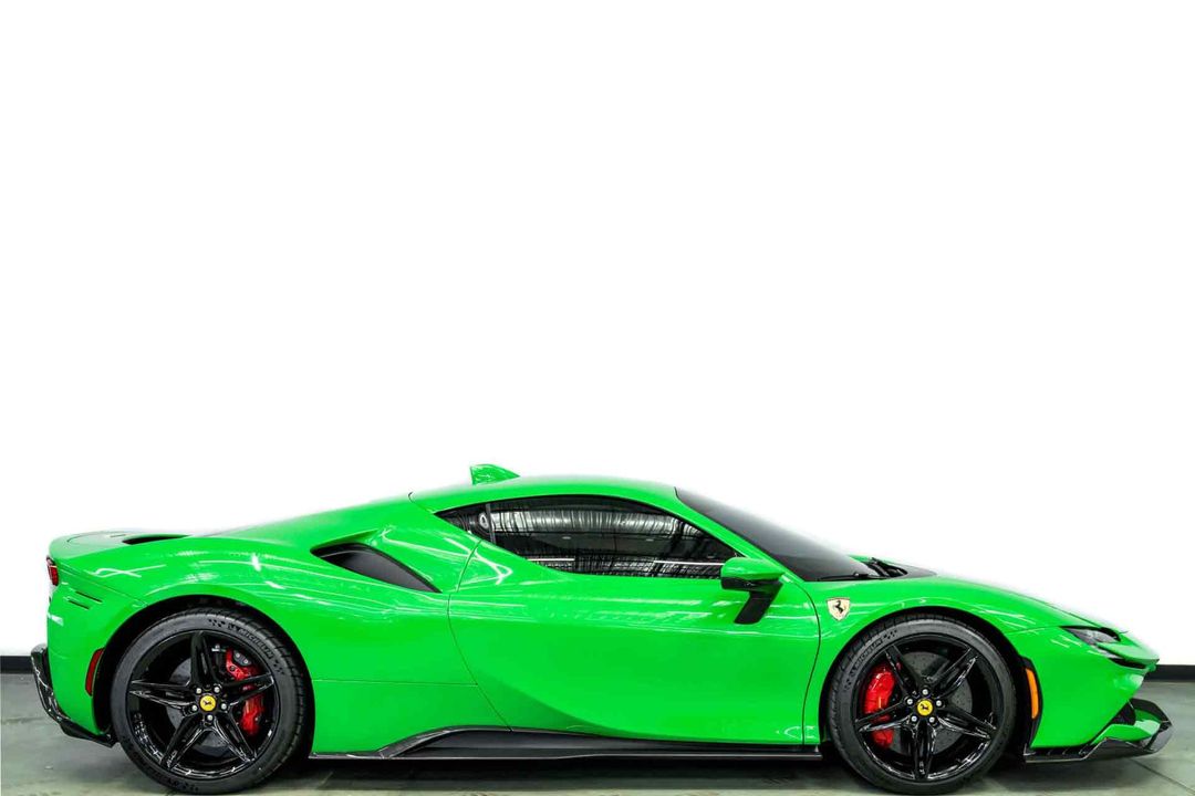 2023 Ferrari SF90