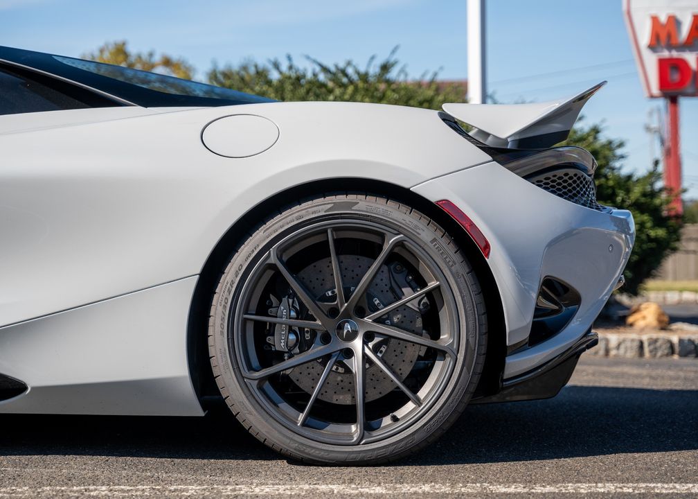 2024 McLaren 750S Spider