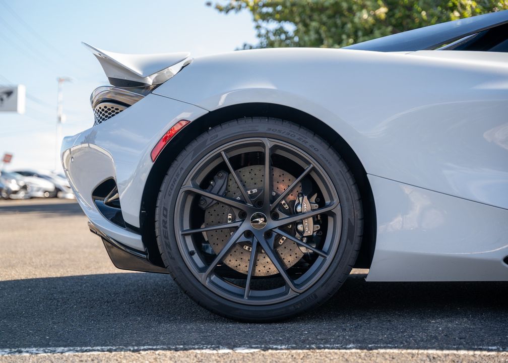 2024 McLaren 750S Spider