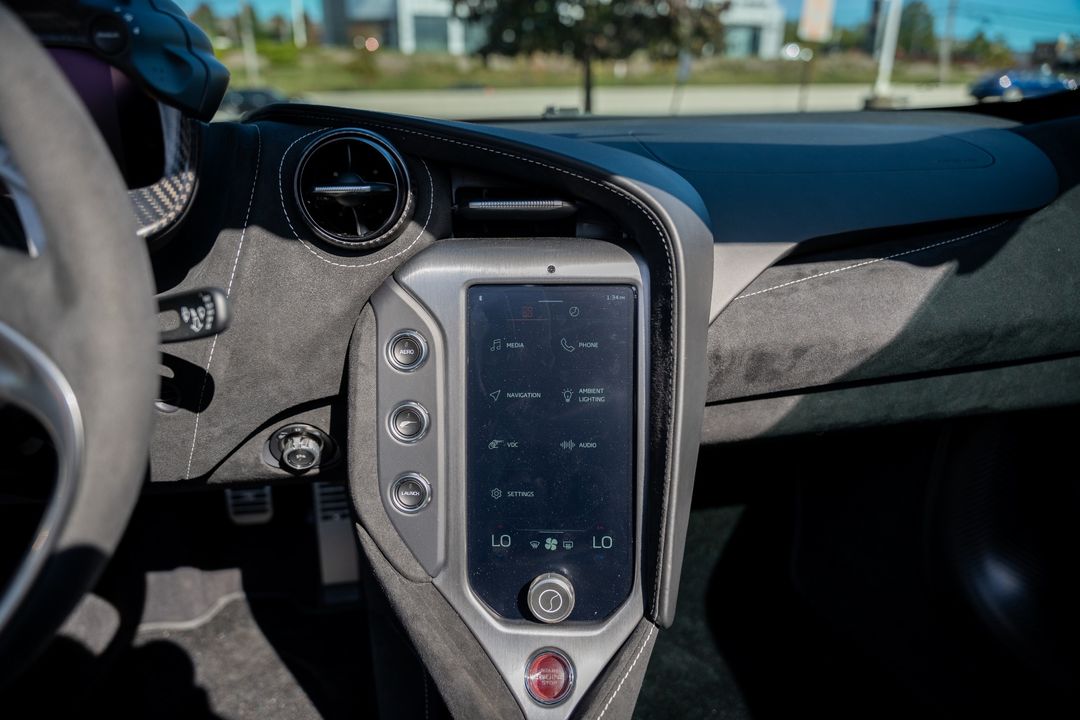 2024 McLaren 750S Spider