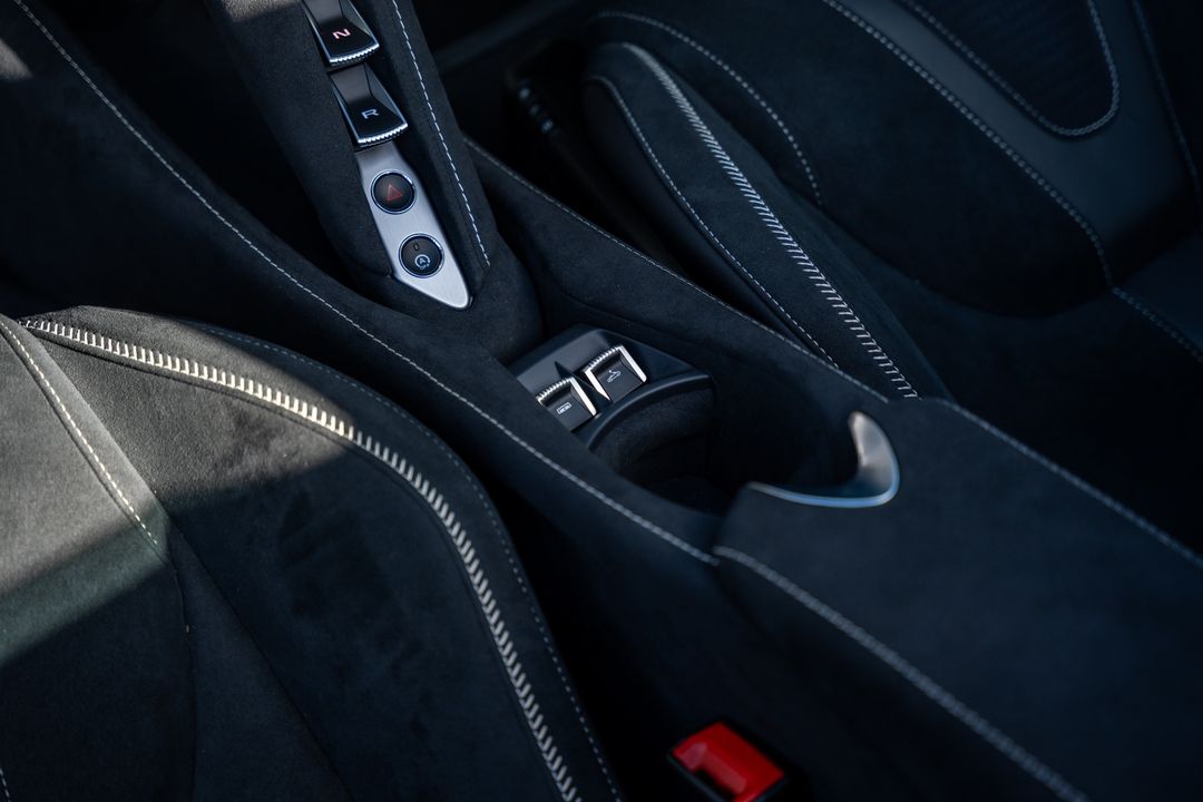 2024 McLaren 750S Spider