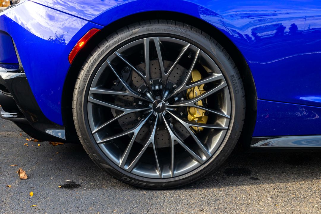 2025 McLaren GTS