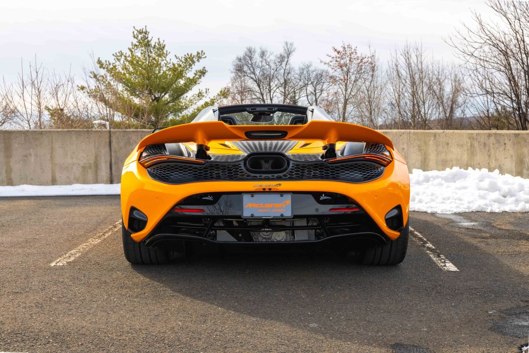 2025 McLaren 750S Spider