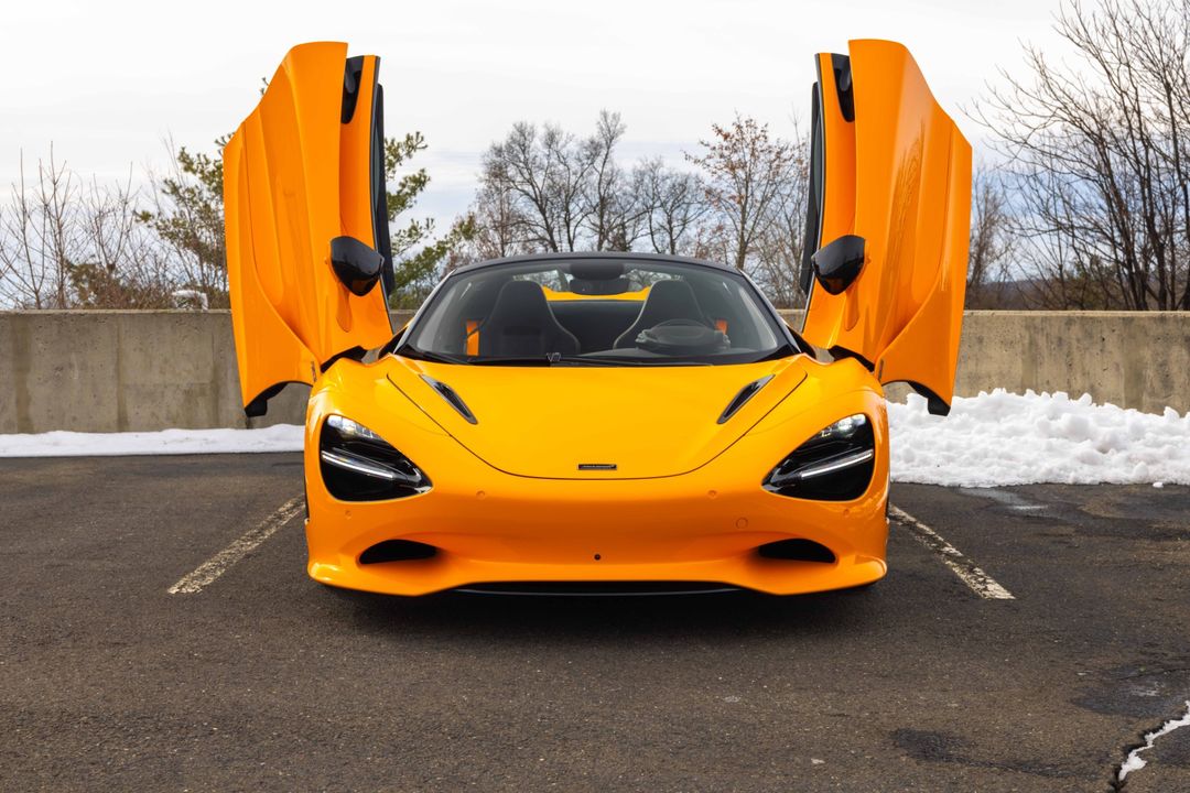 2025 McLaren 750S Spider