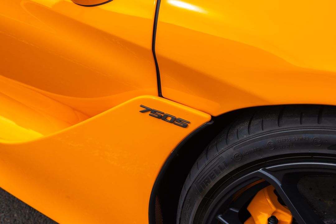 2025 McLaren 750S Spider