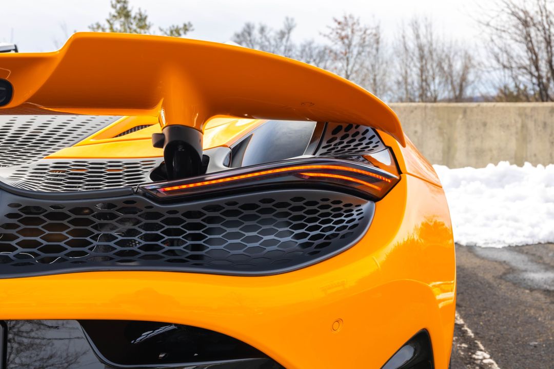 2025 McLaren 750S Spider