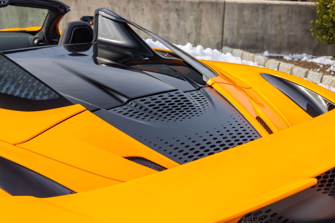 2025 McLaren 750S Spider