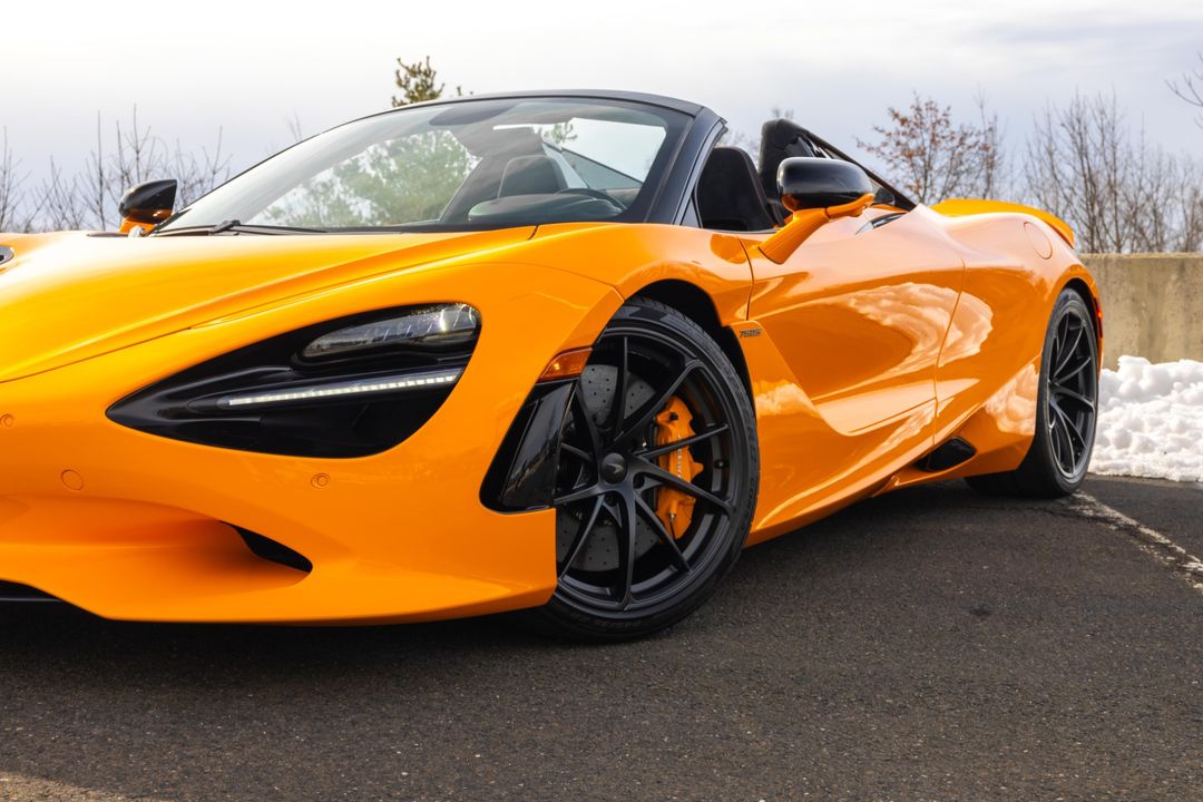 2025 McLaren 750S Spider