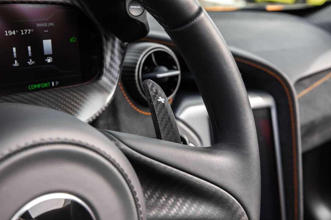 2025 McLaren 750S Spider